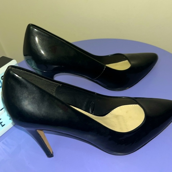 ✨🆕BNWOB!Forever21 Black Shiny Pumps Sz 8-9!!NEVER WORN!BRAND NEW!!👠✨ - Picture 5 of 5